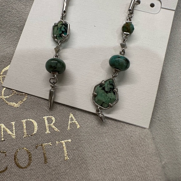 GORGEOUS Kendra Scott Turquoise tassel necklace and earrings set - Picture 3 of 6